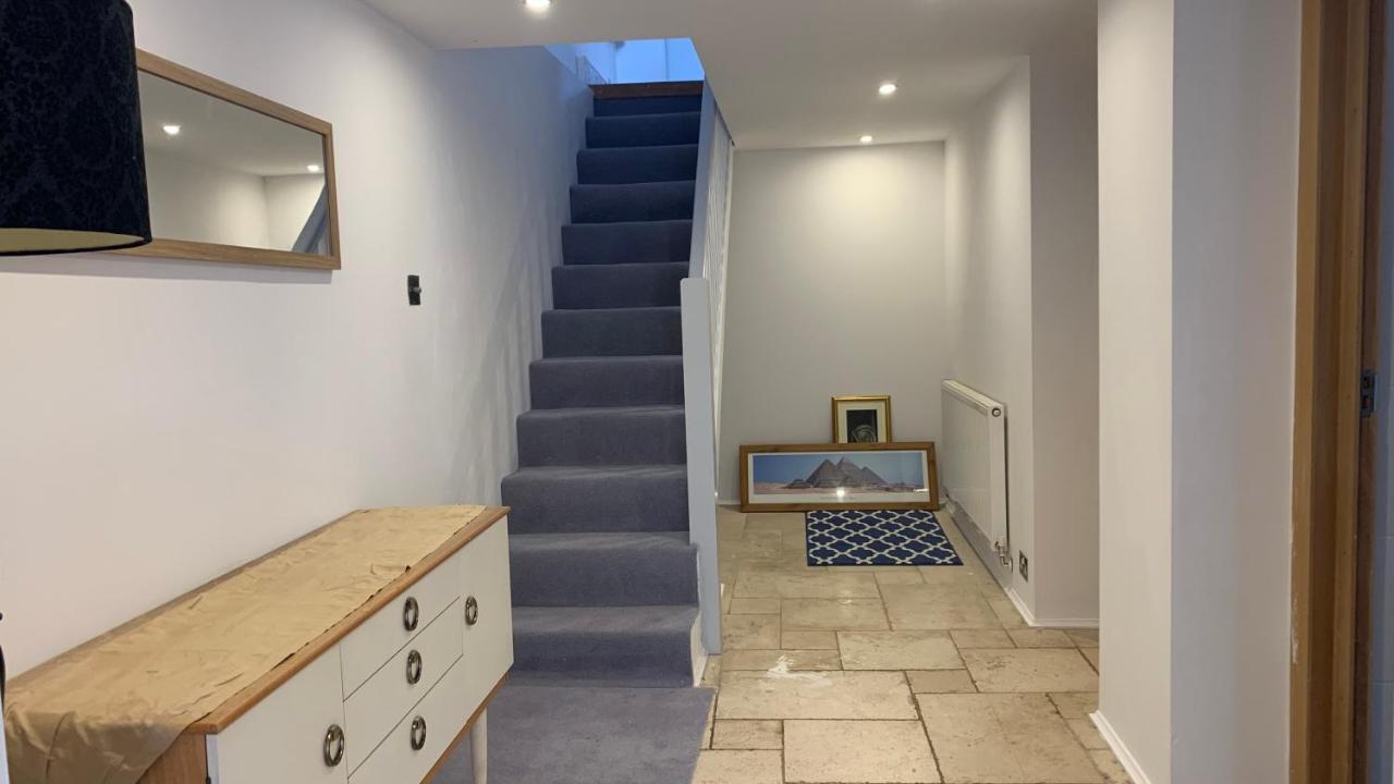 Spacious With Spectacular Views And Private Garden Βίλα Μπάξτον Εξωτερικό φωτογραφία
